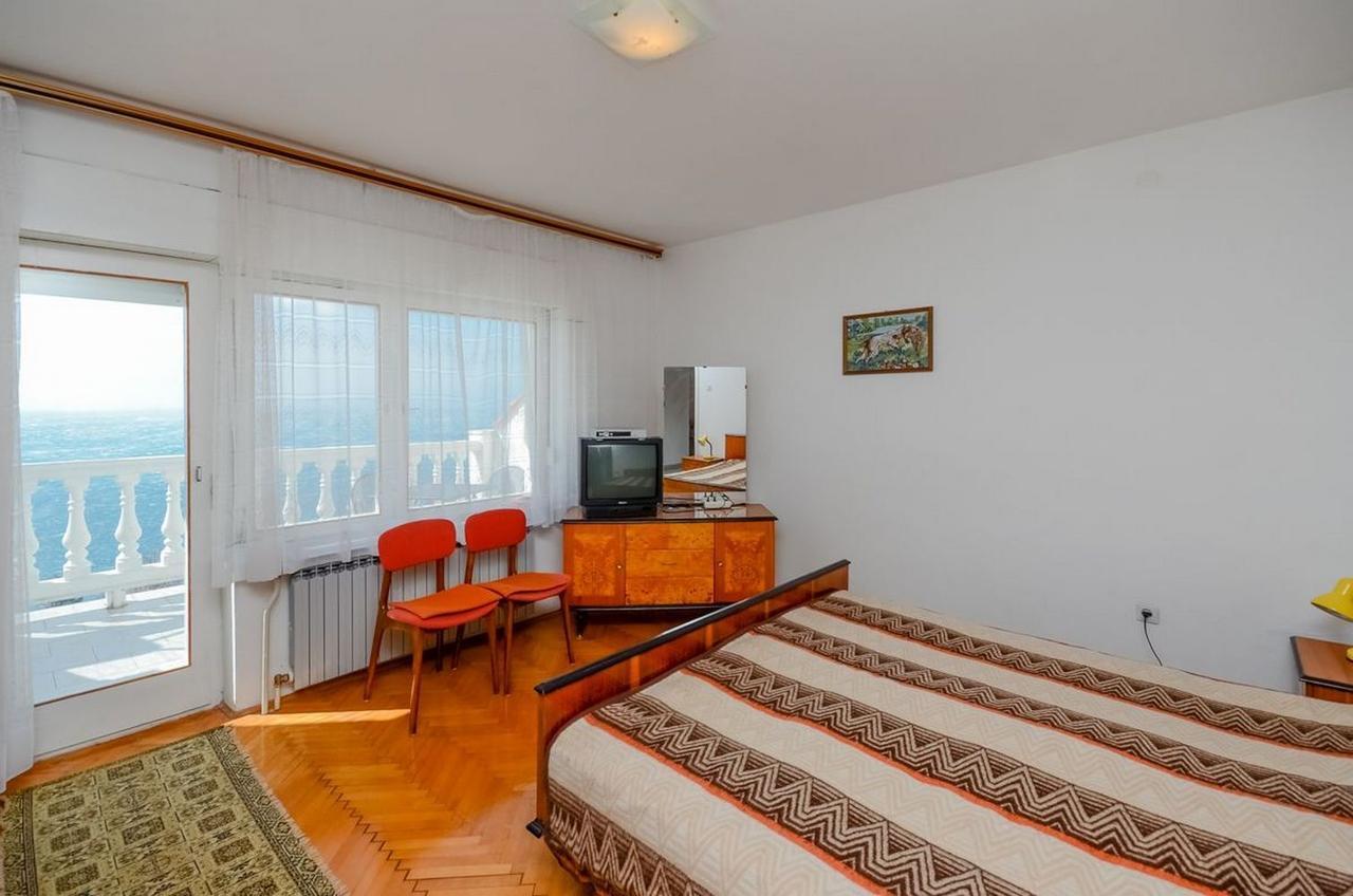 Apartments Lucia Senj  Εξωτερικό φωτογραφία