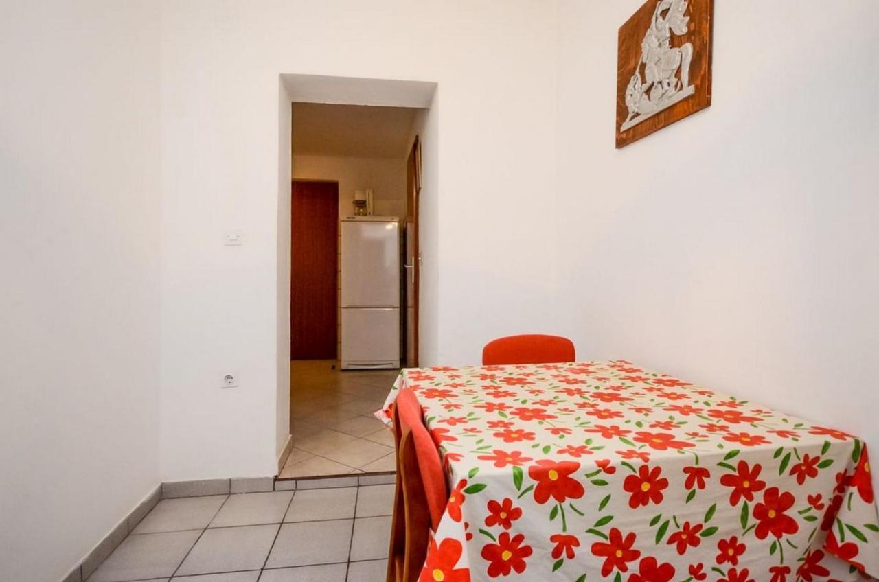 Apartments Lucia Senj  Εξωτερικό φωτογραφία